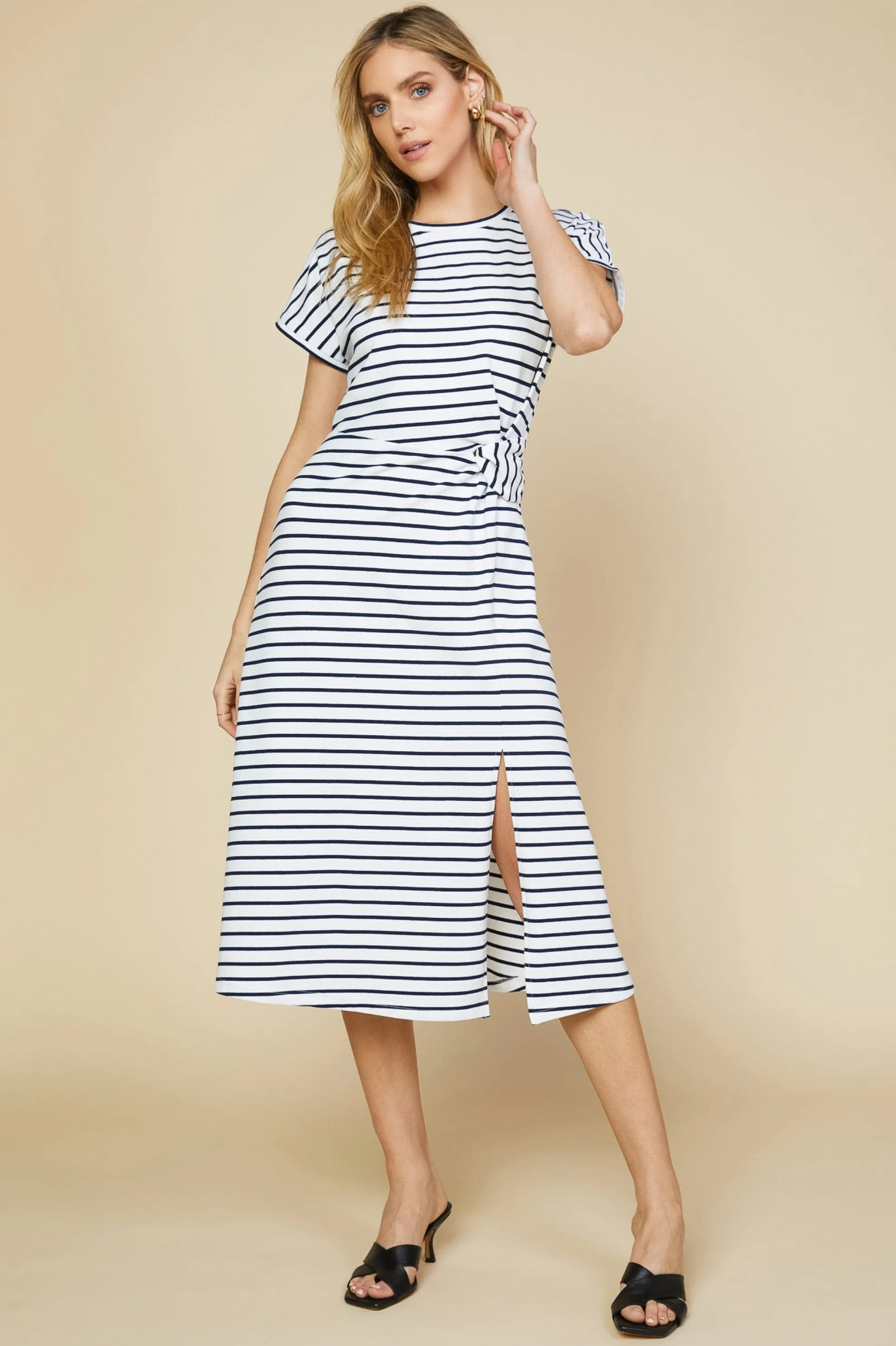 Twist Detail Knit Dress