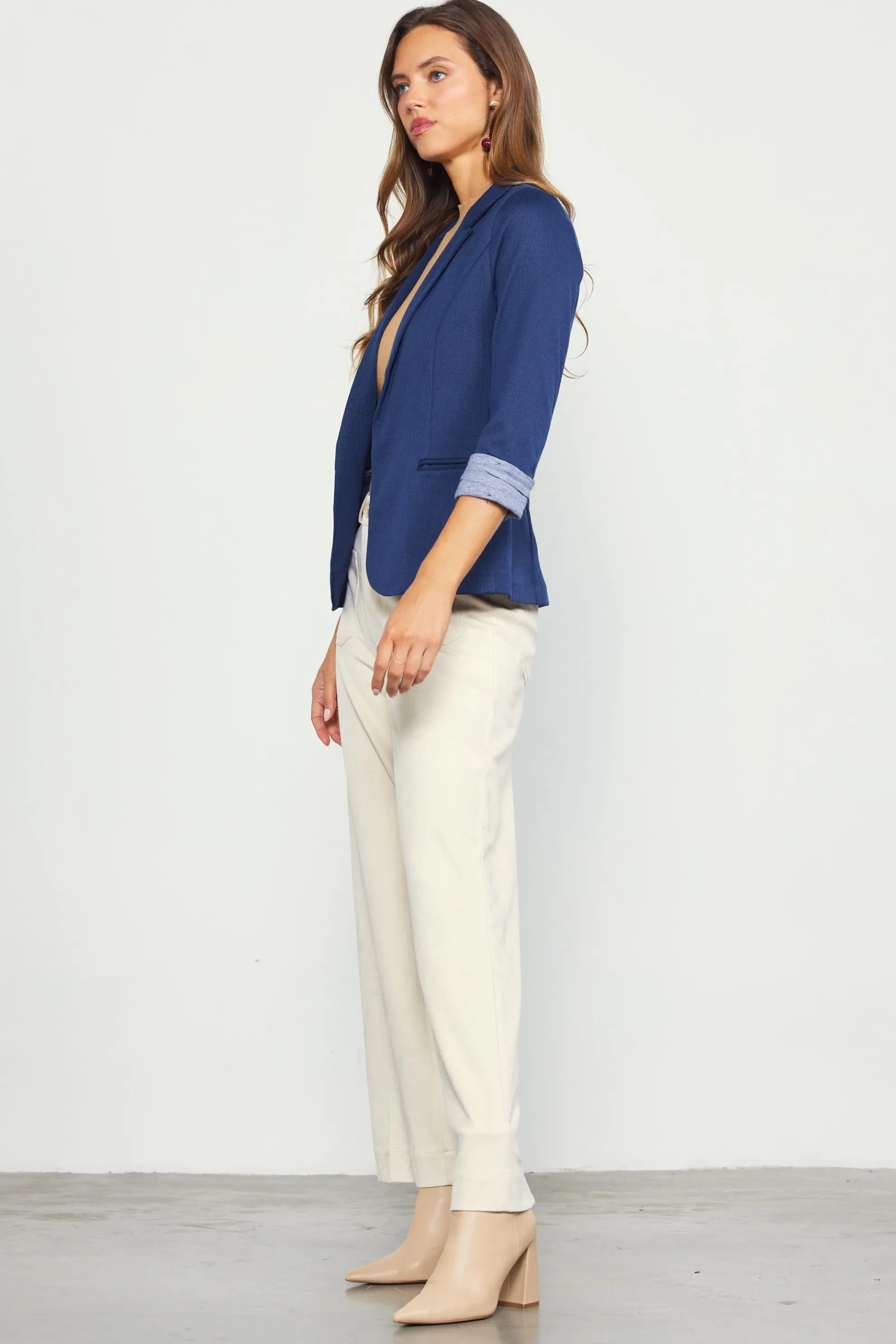 Three Quarter Sleeve Knit Blazer