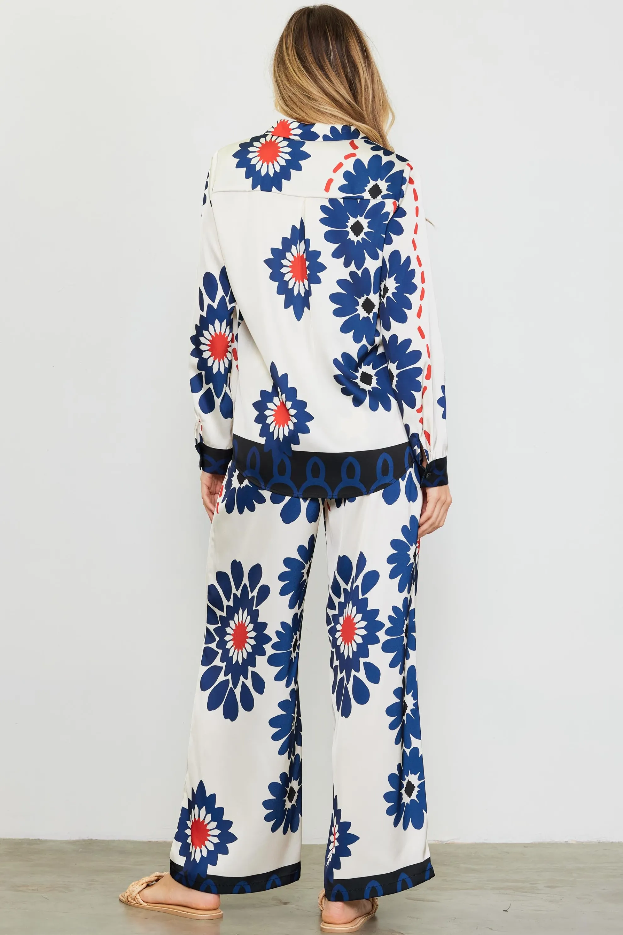 Floral Print Longsleeve Blouse