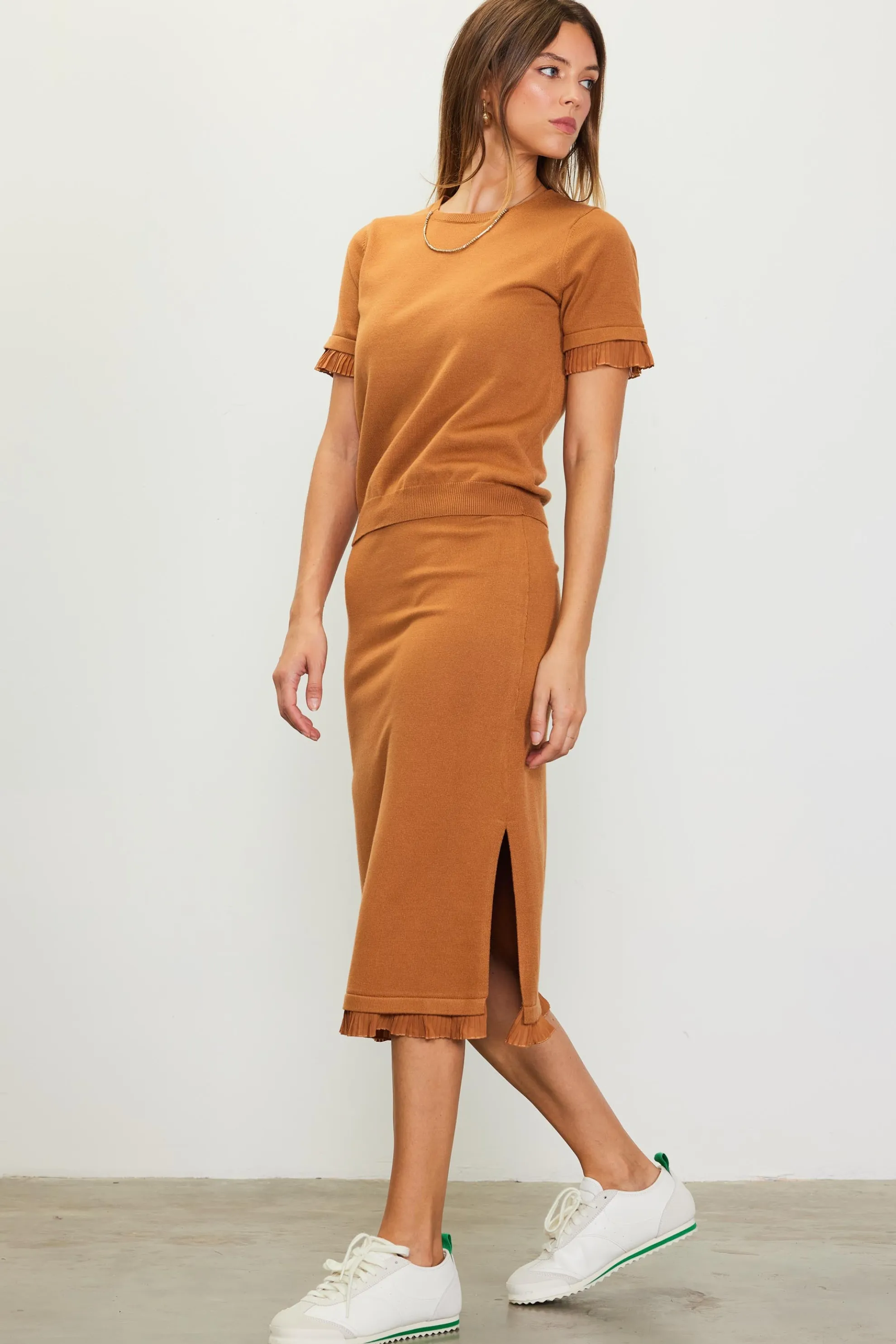 Knit Midi Ruffle Detail Skirt