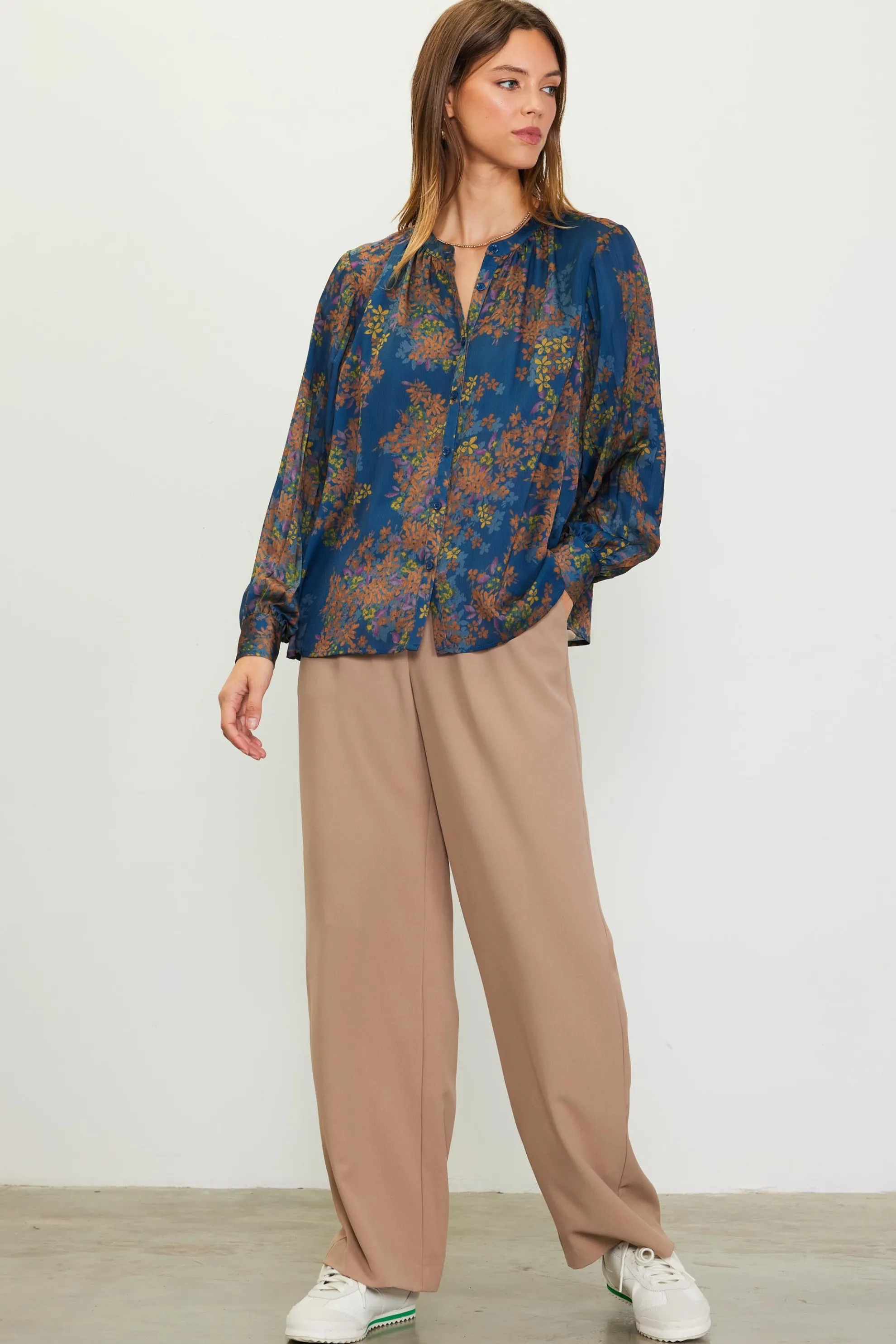 Longsleeve Buttondown Blouse