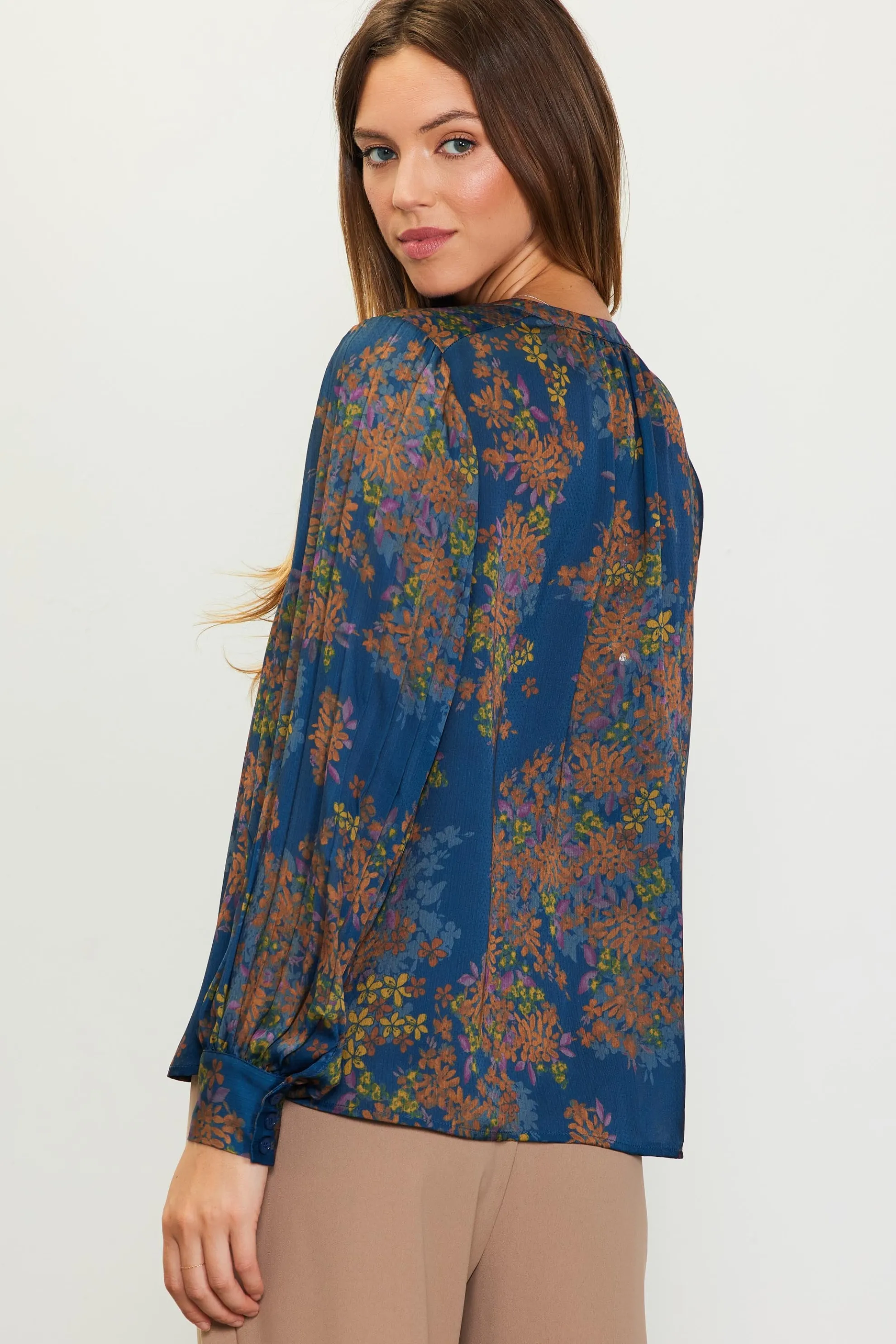 Longsleeve Buttondown Blouse