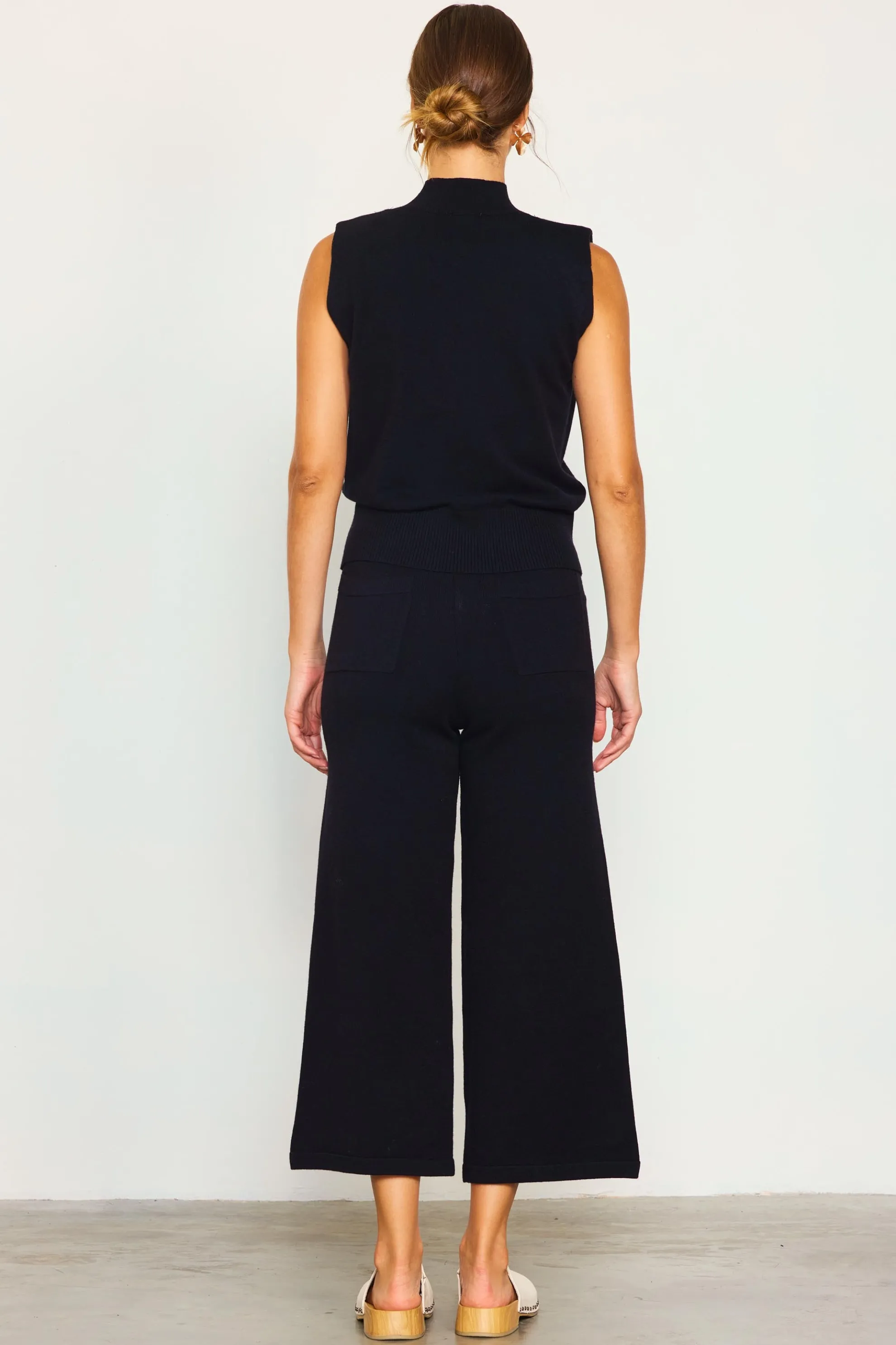 Mock Neck Sleeveless Knit Top